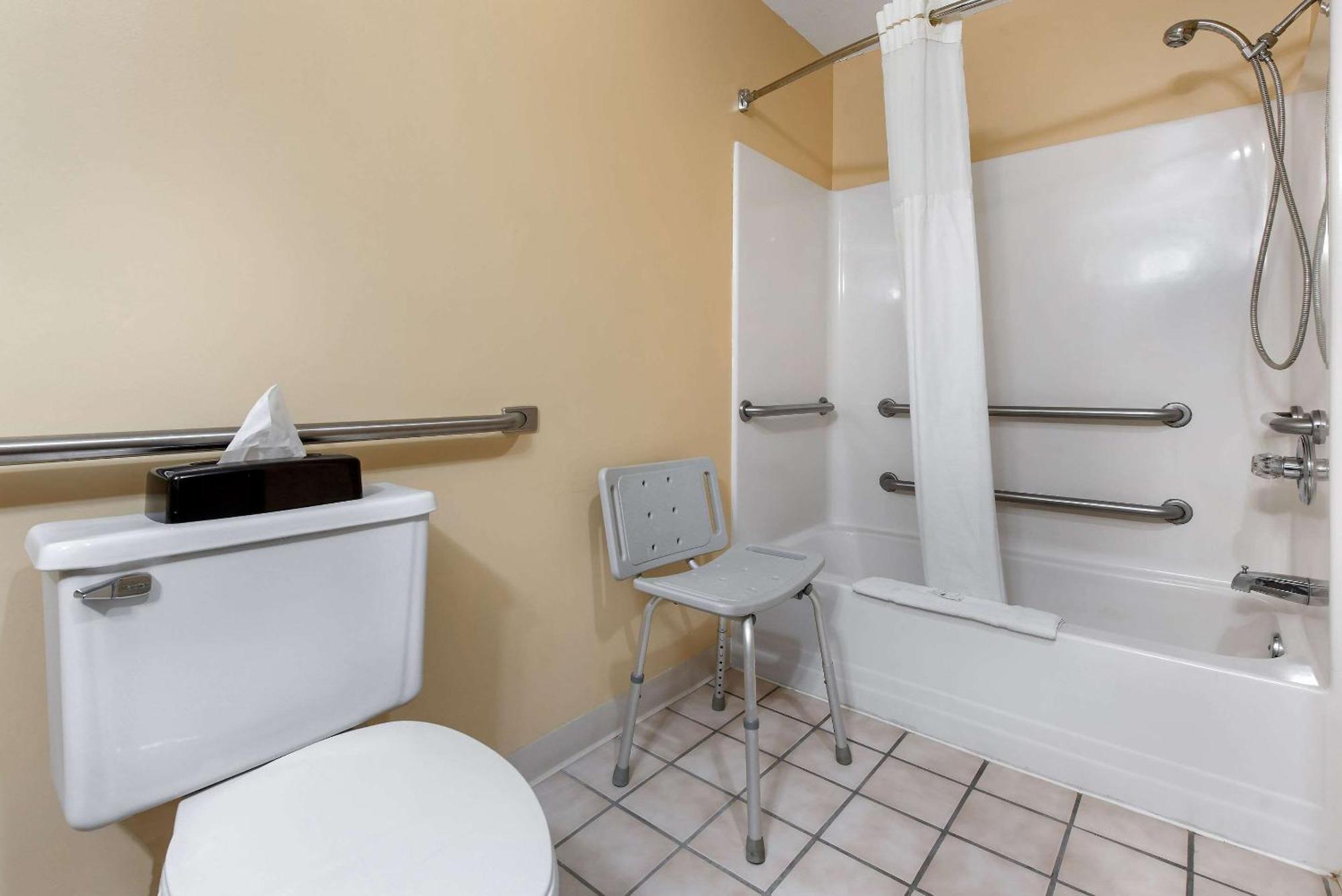 Quality Inn & Suites Lebanon I-65 Dış mekan fotoğraf